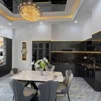 Bán Nhà Tân Cổ Điển Tp Thủ Dầu Một. Bình Dương