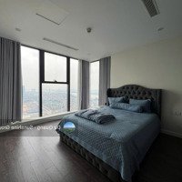Bán Căn 3 Ngủ + 1 Kho - Sunshine City - 117.9M2 (Thông Thủy) - View Sân Golf + Sông Hồng - Sổ Đỏ