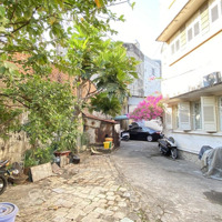 Hàng Hiếm Cho Thuê Nhà: Nguyễn Văn Cừ, P. 1, Q5 (64M Vuông, 2 Bed Room)