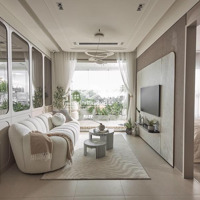 Chính Chủ Cần Sang Nhượng 2 Phòng Ngủgiá Dự Kiến 2,85 Tỷ (Chưa Ck) Tầng Dưới 15 View Sông Ngọc & Đn