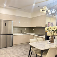 Bán 2 Phòng Ngủ 2 Vệ Sinh68M2 Sử Dụng Đầy Đủ Đồ Đẹp R105 Tầng 31 Trục Căn 8A, Giá Chỉ 4.090 Tỷ