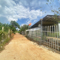 Gia Đình Kẹt Vốn Cần Ra Gấp Lô Đất Sào Góc 2 Mặt Tiền Sẵn Nhà, Cách Sân Bay Liên Khương 9 Phút