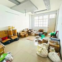HOT HOT! NHÀ 3 LẦU ST MẶT TIỀN ĐƯỜNG 10M HUỲNH TẤN PHÁT Q7.
