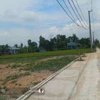 Cần Bán Miếng Đất Gần Tgdđ Đường Nguyễn Huệ, Phường 2, Gò Công,Diện Tích108M2 Chỉ 450 Triệu Sổ Hồng Riêng