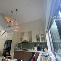 Biệt Thự Mini 92M2, Ngang 8M , Có Gara Oto, Nhà Mới Xây Và Đã Hoàn Công Chỉ 8Tỷ.