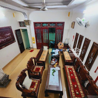 Bán Nhà Đường Cầu Giấy, 65M2, Mt~5M, 15 Tỷ, Kinh Doanh, Dân Xây, An Sinh Dân Trí Cao, Sát Mặt Phố