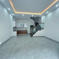 Tài Chính 8 Tỷ Có Nhà Phố Kim Mã- Diện Tích: 38M2X5T-Ngõ Rộng Thoáng - Nhà Mới - Full Nội Thất