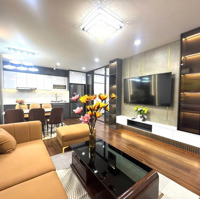 Chính Chủ Bán Căn Góc 3 Phòng Ngủ- 2 Vệ Sinh80M2, Bc Đông Nam, Sổ Đỏ, Có Slot. Giá Bán 7,5 Tỷ Hà Nội Center Point