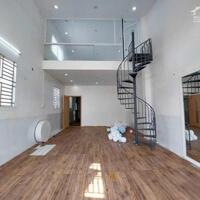 Đến hẹn lại lên cho quý vị siêu phẩm Góc 2mt nhà Hóc Môn 730Tr, Sổ Riêng thổ cư,70m2