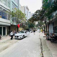 Bán Nhà Đẹp Thang Máy Ngõ Rộng Thênh Thang Ô Tô Tránh Nhau 50M2, Giá Bán 19.5 Tỷ