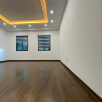 Nhà Nguyên Căn Tăng Thiết Giáp, 40M , Ngõ Ô Tô , Thang Máy, Nội Thất Xịn , 7 Tầng, Giá Bán 12.8 Tỷ