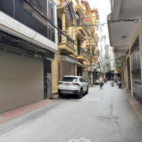 Phát Hiện Căn Hộ Dịch Vụ Vị Trí Đẹp - Phân Lô Quân Đội - 5M Ra Ô Tô Tránh Đỗ - 2 Thoáng