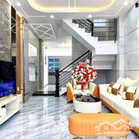 Kẹt Tiền Bán Gấp Nhà Hà Tôn Quyền P4 Q11.Diện Tích78,1M2 Giá Bán 3Tỷ390 Gần Phố Ẩm Thực. Đang Cho Thuê 26 Triệu