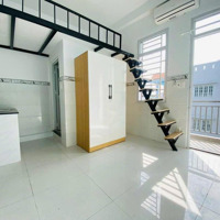 Phòng Duplex Mới Tinh Có Ban Công Lấy Ánh Sáng Tự Nhiên