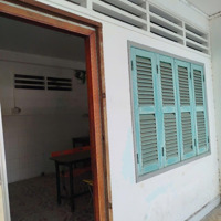 Căn Hộ Chung Cư - Vũ Huy Tấn - 67M2 - 2 Phòng Ngủ 1 Vệ Sinh- Có Nội Thất Cơ Bản - 7 Triệucó Thương Lượng- Hằng 0906656852