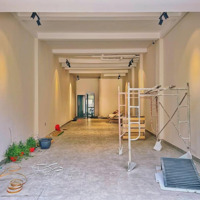 Bán Nhà Tân Định Q1 - Cn 135M2 - Sát Nhà Thờ Tân Định - Hợp Đồng Thuê Khủng Chỉ Hơn 200 Tr/M2