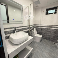 Bán Nhà Mới Đẹp Thang Máy, Gần Phố Trung Kính, Hạ Yên Quyết, Yên Hoà: 37M2 X6 Tầng, Ngõ Nông Rộng