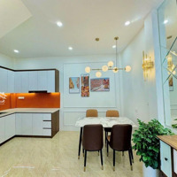 Trương Dinh - 37M - Nhà Đẹp Hai Thoáng - Mặt Tiền Rộng - Trước Nhà Rộng 3M - Full Nội Thất