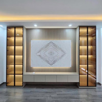 Quá Hiếm! 1 Thẳng Ra Phố (Cách 40M). Bãi Gửi Oto Đầu Ngõ - Lạc Long Quân, Tây Hồ 33M2 X6T Thang Máy