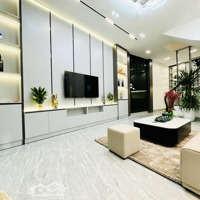 Bán Nhà Ngọc Khánh, Ba Đình, 7.95Tỷ 4 Tầng Mặt Tiền 3,5M Lô Góc, Vị Trí Trung Tâm, Kinh Doanh