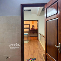 Nhà 5 Tầng Mễ Trì Hạ Đẳng Cấp Gần Keangnam Ô Tô Đỗ Cửa