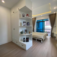 Bán Gấp Nhà Sau Khu Biệt Thự Ngoại Giao Đoàn