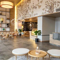 Bán Khách Sạn 4 Saomặt Tiềnsương Nguyệt Ánh .Q1.Diện Tích(25X40) ~ 1000M2 - 2H11T- Hdt 60 Tỷ/Năm. Giá Bán 800 Tỷ