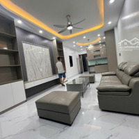 Bán Nhà Phân Lô Mậu Lương 54M2 7 Tầng Thang Máy Ô Tô Vào Nhà Vỉa Hè Rộng Kinh Doanh Đỉnh