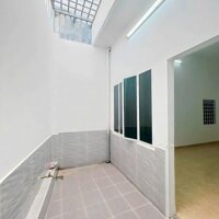 Bán nhà mới đẹp, sổ riêng thổ cư, gần chợ 26, P.Tân Phong, đường oto chỉ 2ty750
