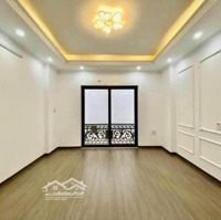 Nhà (4.03X13M) Nở Hậuhẽm Xe Hơinguyễn Thượng Hiền, 5 Tầng Mới Cứng Vào Ở Ngay. Gía 9 Tỷ Còn Thương Lượng