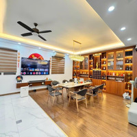Quá Vip! Phân Lô Lạc Long Quân, Trước Nhà Ô Tô Tránh, Gara, Thang Máy, Nội Thất Nhập Khẩu, 71M*8T