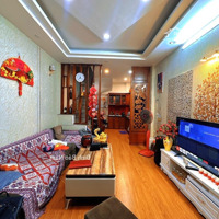 Lạc Long Quân - 37M 5Tmặt Tiền3.7M - Nhà Dân Xây Chắc Chắn - 10M Ra Ô Tô - Gần Phố - Gần Hồ - Sổ Vuông