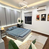 Nhà Mặt Phố Phúc Tân -Hoàn Kiếm -Ô Tô Tránh -Kinh Doanh -70 M2-5 Tầng-
