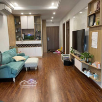 Gia Đình Cần Bán Gấp Căn Hộ Chung Cư Toà Sky Central 176 Định Công 3 Phòng Ngủ Lô Góc, Full Nội Thất