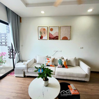 Bán Căn 76M2 ( 2 Phòng Ngủ- 2Vs) Giá Bán 5 Tỷ Bao Thuế Phí. Tầng Đẹp - View Đẹp - Full Nội Thất - Đã Có Sổ