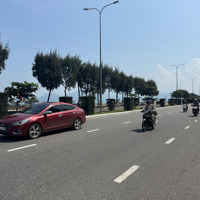 Hot - Bán Nhanh Cặp Đất Đường Biển Nguyễn Tất Thành -Diện Tích: 240 M2 - Giá Tốt