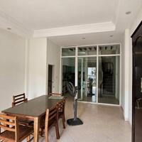 NHÀ ĐẸP MẶT PHỐ HÀO NAM, ĐỐNG ĐA, VỈA HÈ RỘNG Ở & KINH DOANH ĐỀU ĐẸP 55m2 x 6T THANG MÁY MT 4.5m SỔ ĐẸP, 35 TỶ