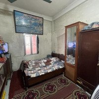 Chỉ: 25 Tỷ-Nhà Mặt Hồ Tây-Vỉa Hè-Kinh Doanh Tấp Nập. Liên Hệ: 0968.40.8282