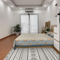 Giảm 200 Triệu Nhà Đẹp - Ô Tô Đỗ Tận Cổng.
Lô Góc Thoáng Sáng - Gần Đường Lớn. Thạch Bà