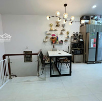 Bán Biệt Thự Góc 2 Mặt Tiền Đường Số 21 - Đường 22 - Kdc Bình Hưng 7X24M. Cn: 180M2 3T Giá: 18 Tỷ