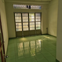 Cho Thuê Nhà Mặt Tiền Đường Lạc Long Quân 4M X 20M