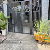 71M2 Trung Tâm Q9.Hẽm Xe Hơi5M,
Lò Lu Giao Lã Xuân Oai - Giá Bán 4Tỷ Xíu