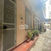 Nhà Đẹp Tân Xuân 3 Tầng Gần Chợ Giá Bán 4.8 Tỷ