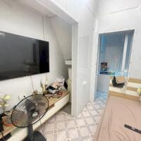 Bán  nhà Tây Sơn sát phố  lô góc nhà đẹp 2 thoáng 4 tầng kinh doanh 15m giá 4.2 tỷ .