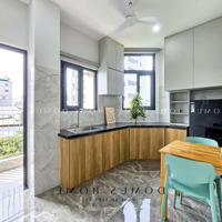 Căn Hộ Tách Bếp Có Ban Công Quận 1 Gần Bùi Viện, Cầu Ông Lãnh, Công Viên 23/9, Ngã 6 Phù Đổng