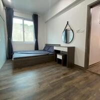 Bán tòa CHDV Cao Cấp - Lạc Long Quân - 76m2 x 8T Lô Góc - Thang máy - Oto đỗ cửa