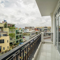 Studio Siêu Rộng Với Ban Công Ngắm Phố Xá