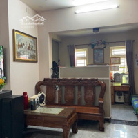 Nhà Góc 2 Mặt Tiền, Kết Cầu 3 Tầng Gồm 4 Phòng Ngủ 4 Vệ Sinh Nội Thất Cao Cấp, Hẻm Xe Hơi Rộng, Pháp Lý Chuẩn