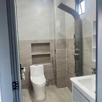 Bán gấp căn nhà ngay chợ đêm Tân Hiệp, TP Tân Uyên – Bình Dương