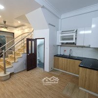 Bán Nhà Phố Vĩnh Hưng, Hoàng Mai - 35M, 4 Tầng, 4 Ngủ Cầu Thang Giữa - Ngõ Thông, Lô Góc 3 Thoáng